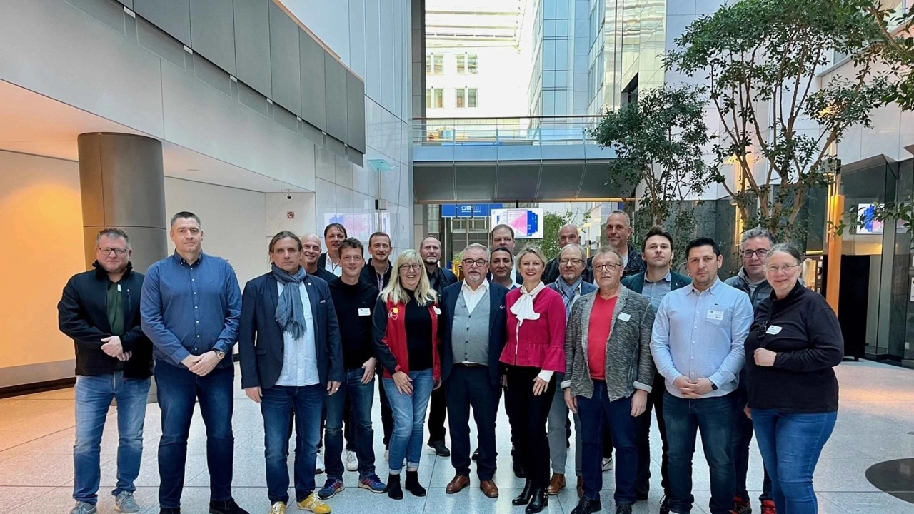 Gruppenbild des Aktiven-Arbeitskreises Wasserstoff